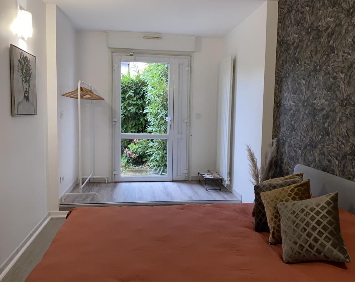 House Of Spa Privatif - Jaccuzi Et Sauna Livry-Gargan Exteriör bild